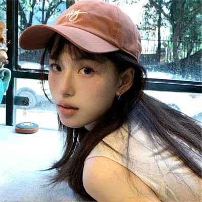 菲比梦游奇境